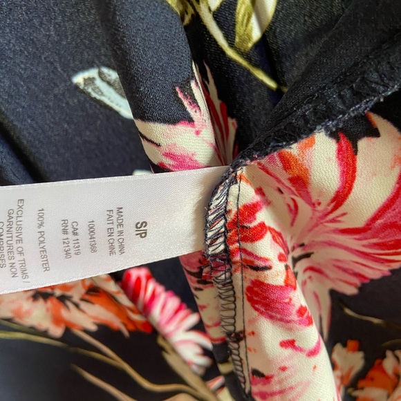 Dynamite Front Tie Blouse - Picture 2 of 4